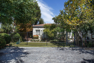 Perimeter fencing around house