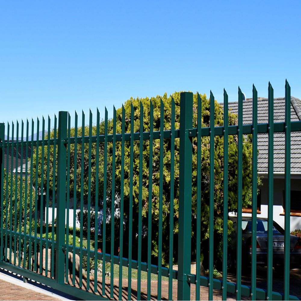 Palisade fencing store for sale